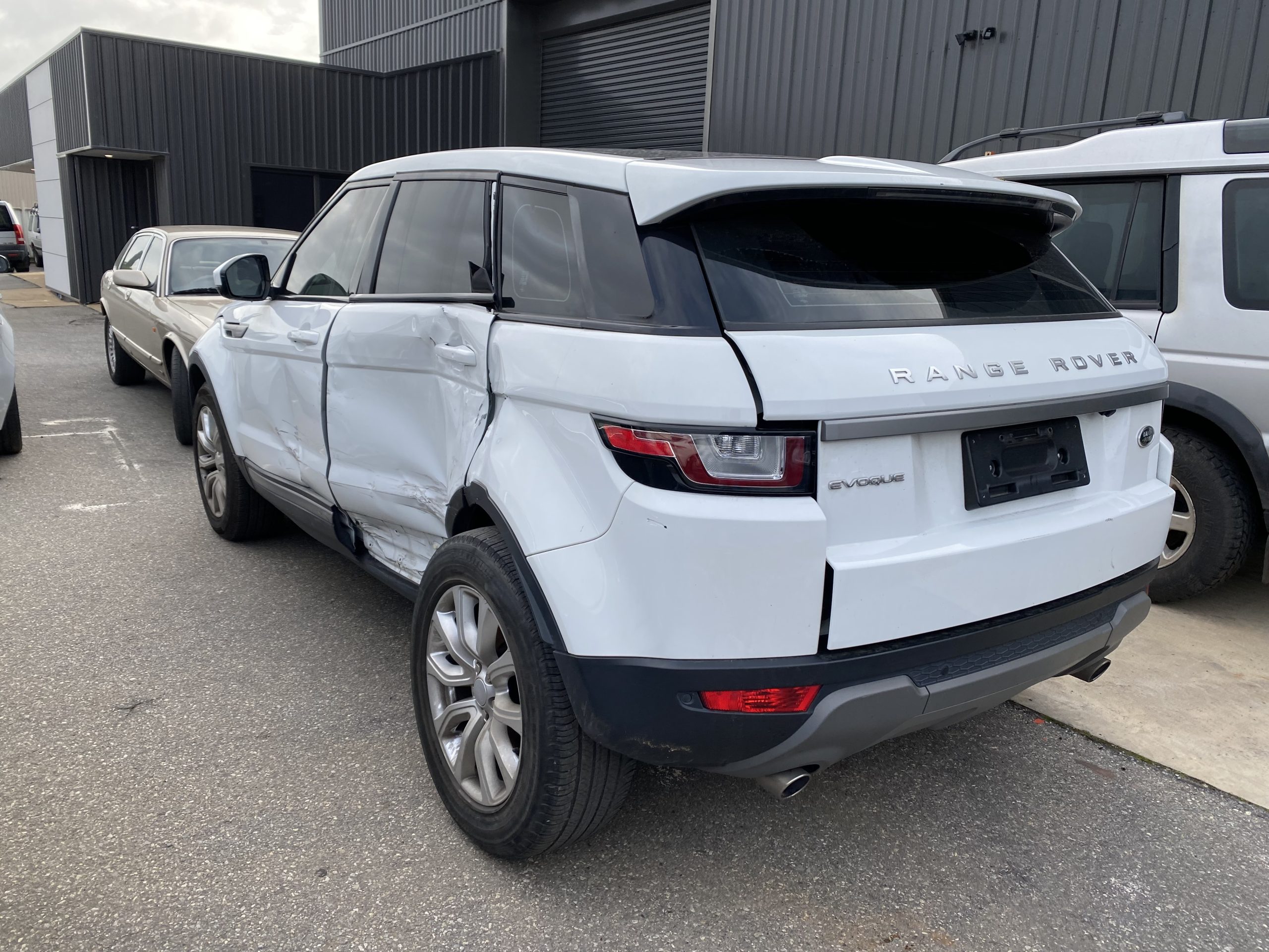 2017 land rover range rover evoque – 2.0l i4 dsl mid dohc aj200 – 9 ...