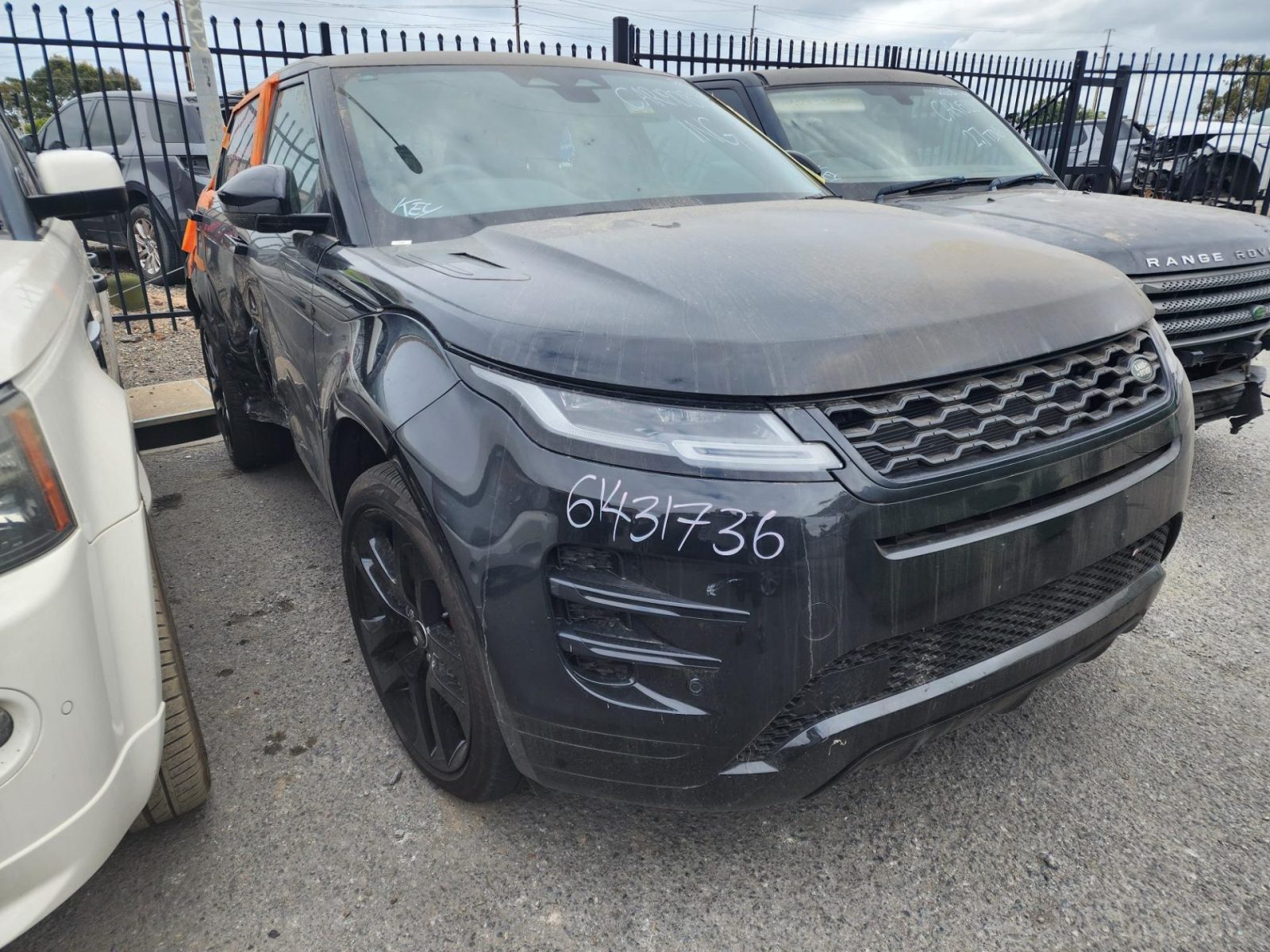2023 RANGE ROVER EVOQUE R-DYNAMIC – 2.0 AJ20P4 PETROL MID – 9 SPEED ...