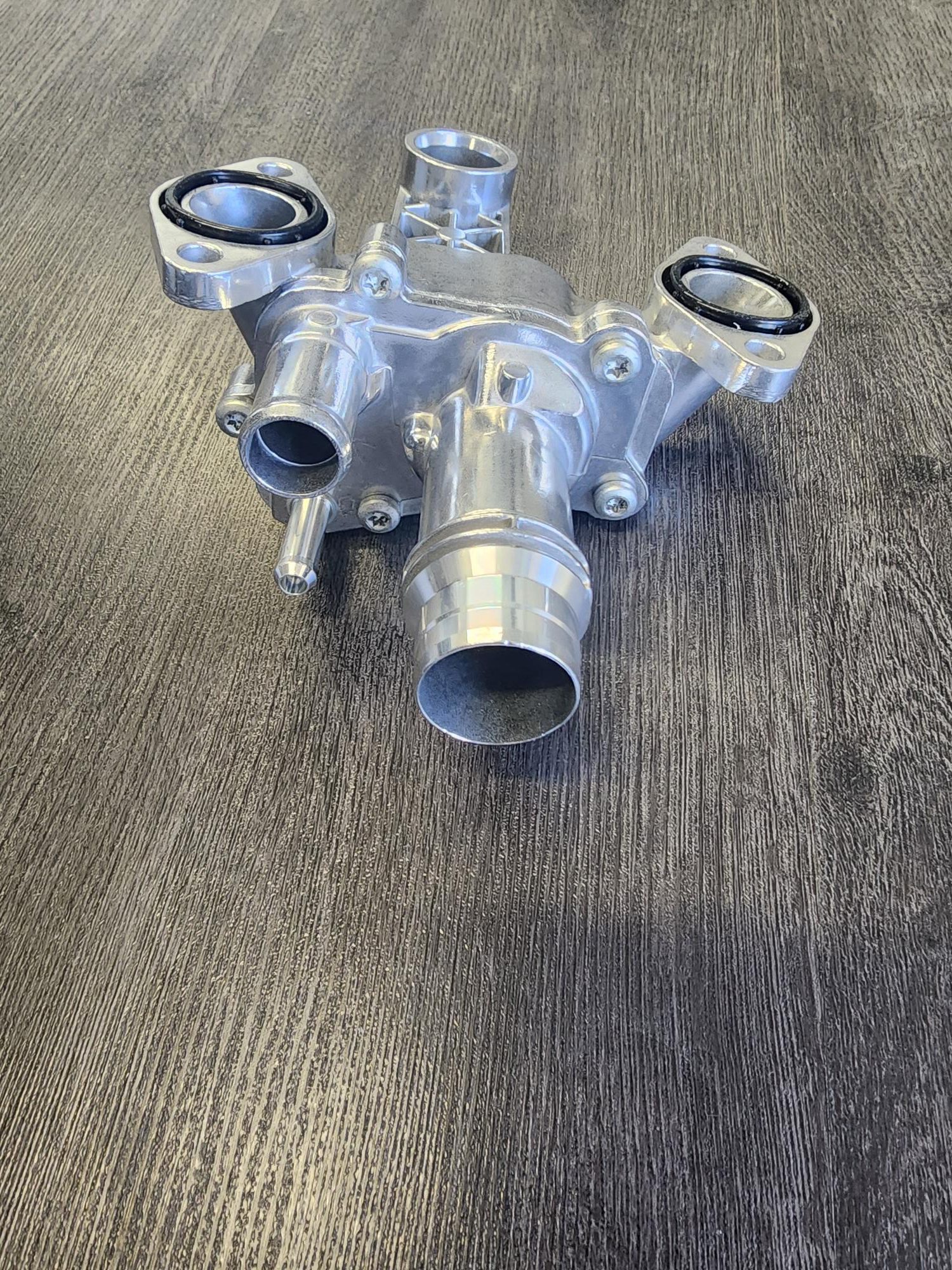 ALLOY WATER HOUSING (1)