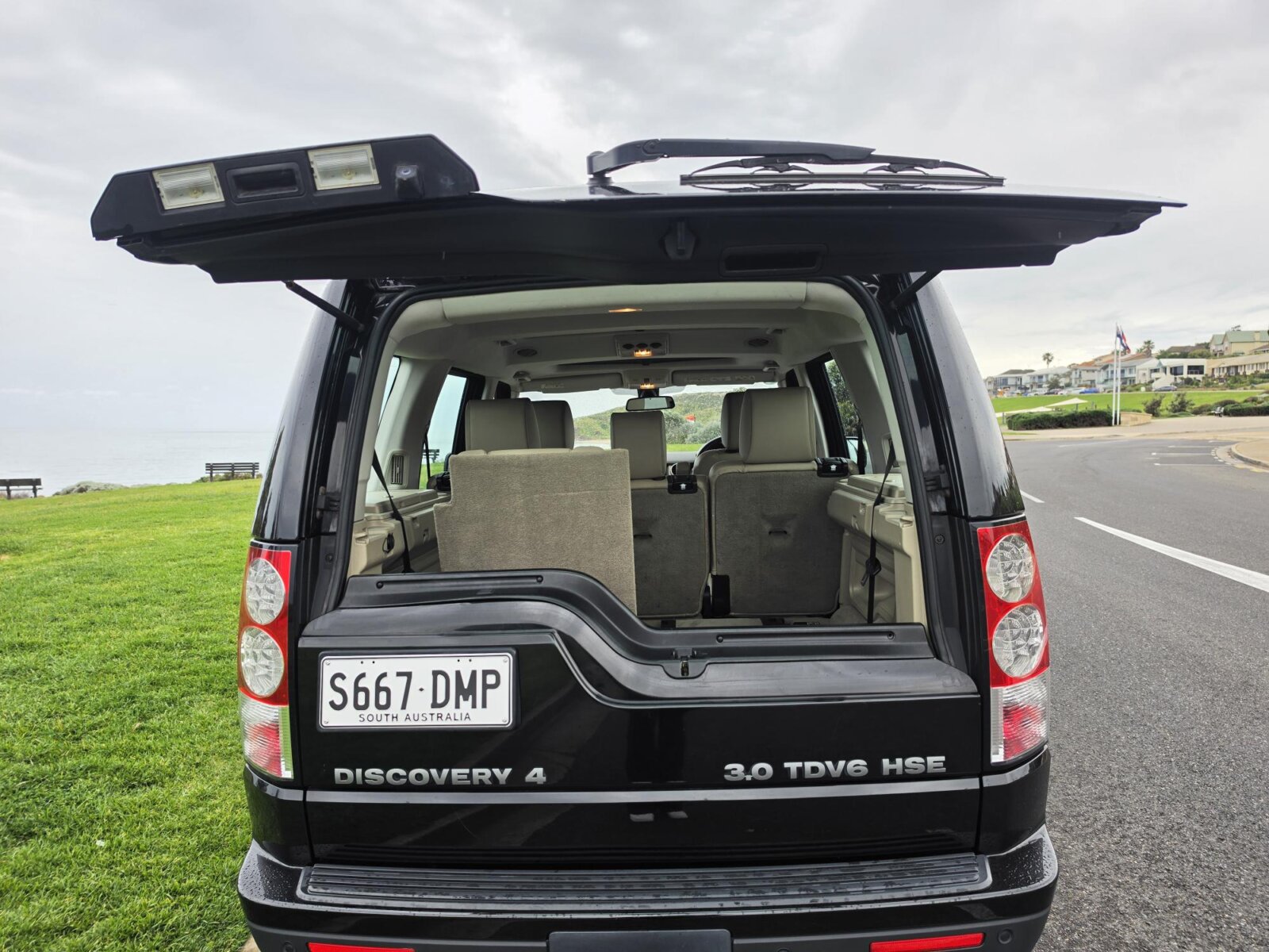 2010 LAND ROVER DISCOVERY 4 HSE - Image 6