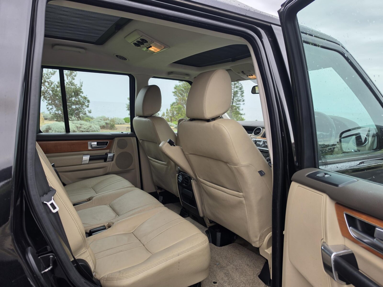 2010 LAND ROVER DISCOVERY 4 HSE - Image 17